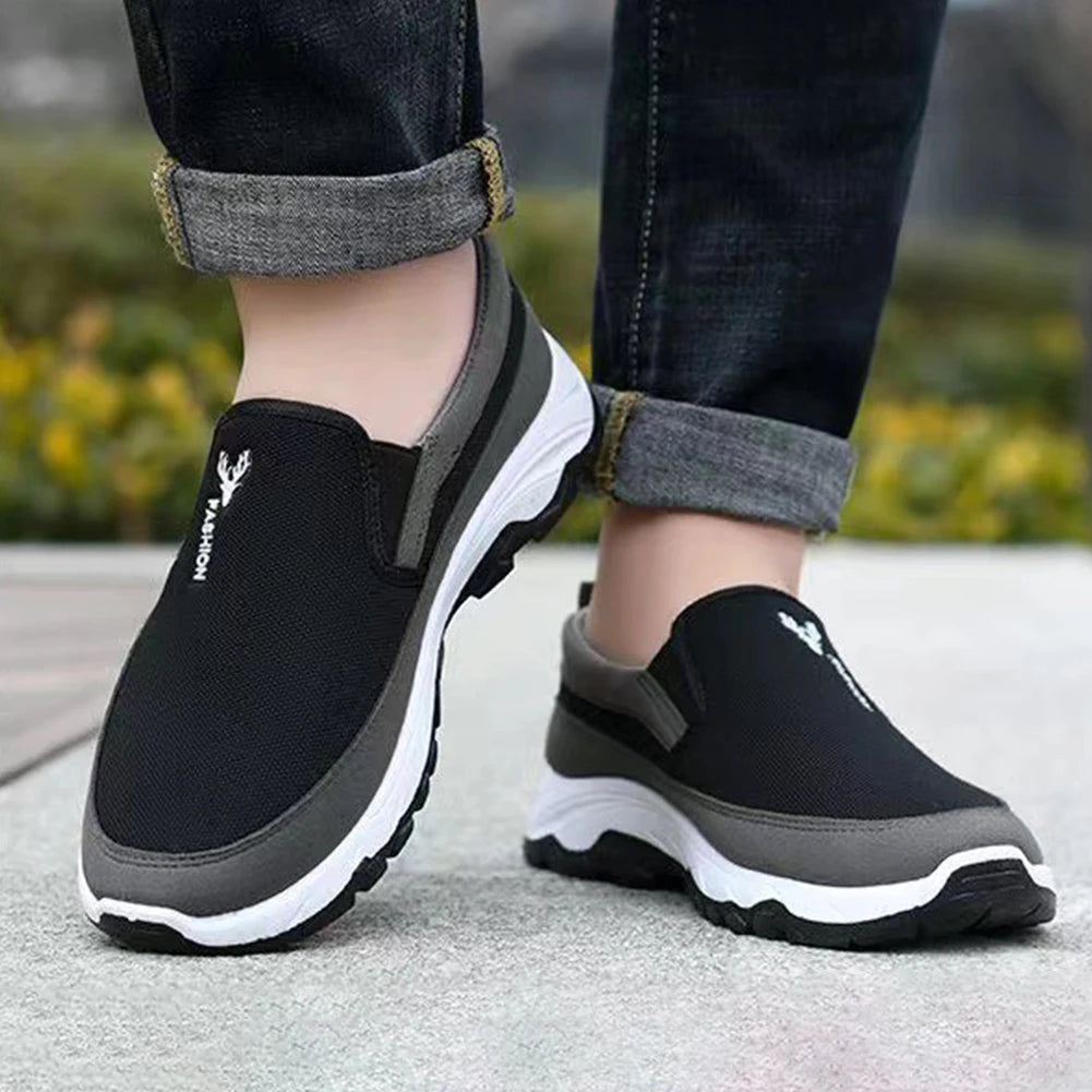 Slip On Vulcanized Shoes Soft Sole Solid Color Comfortable Water Shoes